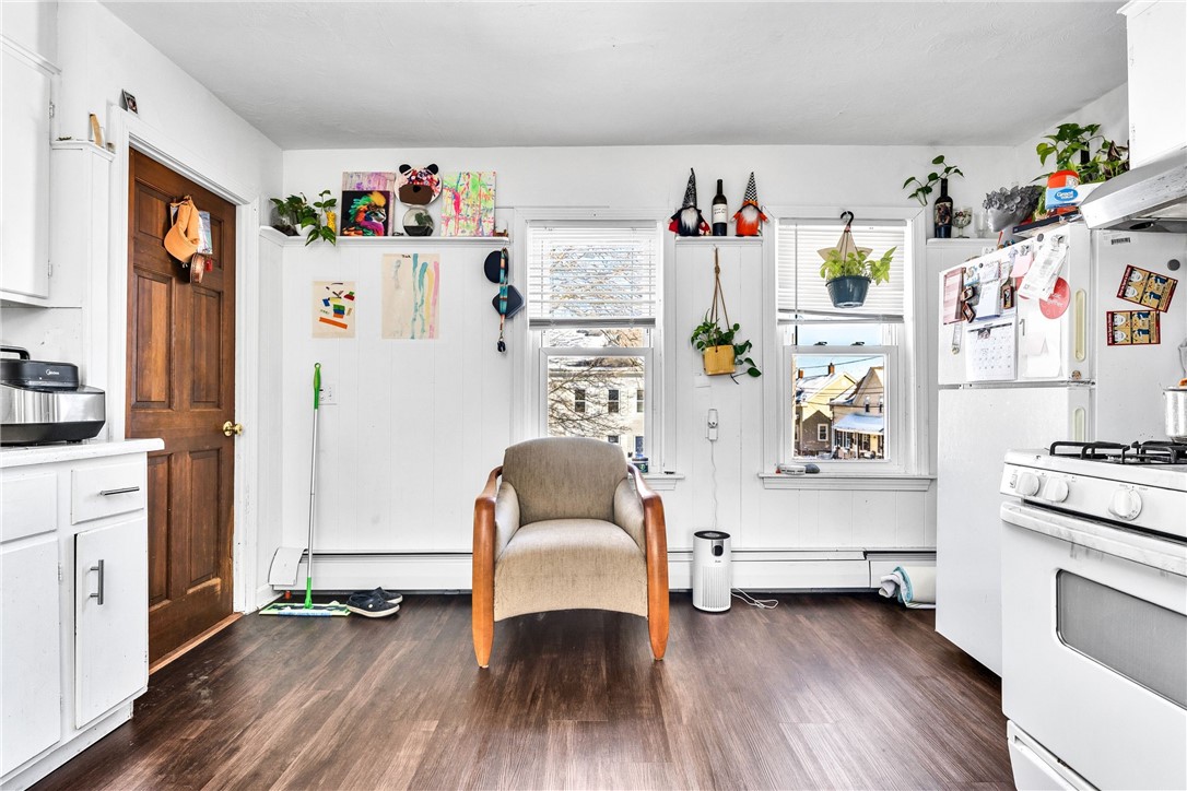 37 Warren Avenue Warren, RI 02885 - Photo 16 of 33