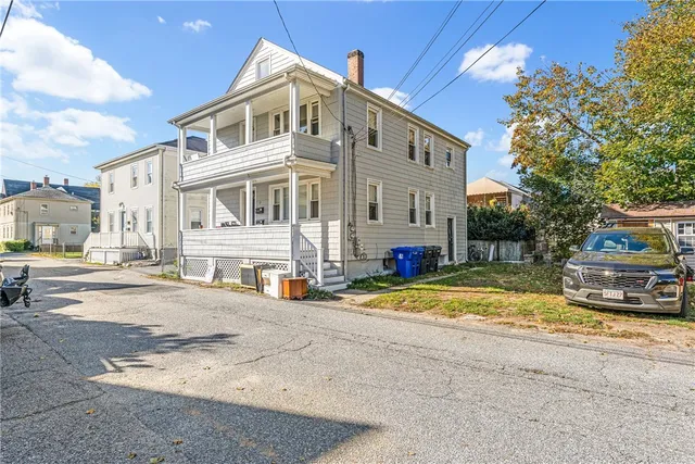 $799,000 | 37 Warren Avenue, Warren, RI 02885
