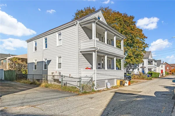 $799,000 | 37 Warren Avenue, Warren, RI 02885