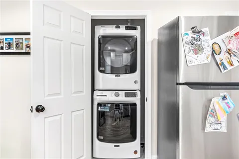 $799,000 | 37 Warren Avenue, Warren, RI 02885