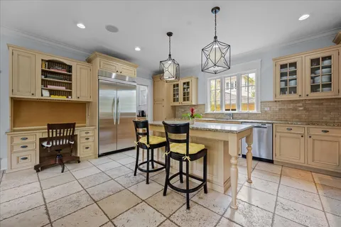 $2,795,000 | 127 Glenwood Avenue, Winnetka, IL 60093