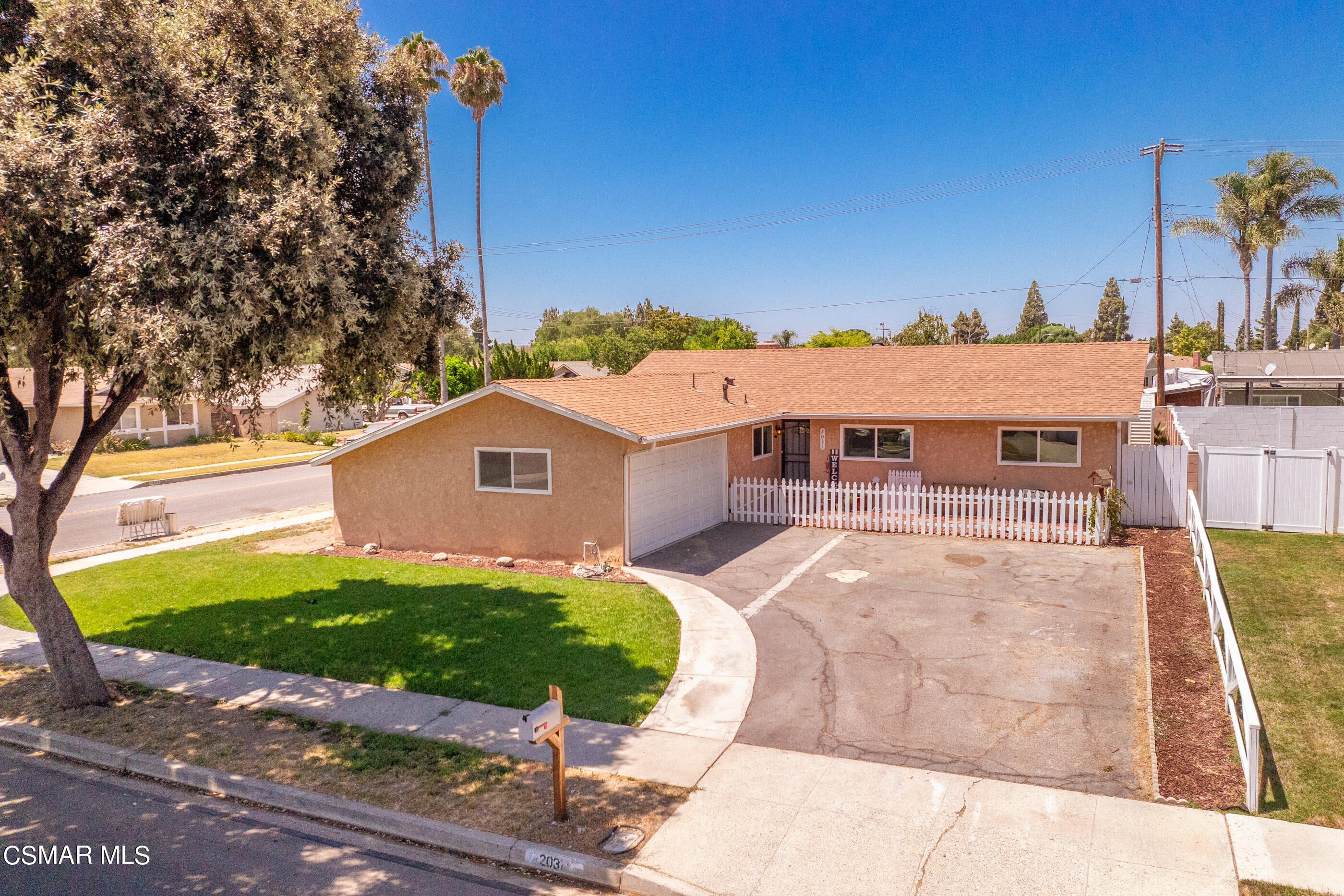 2031 Samson Avenue Simi Valley, CA 93063 - Photo 33 of 38 2031 Samson Ave Simi Valley-36