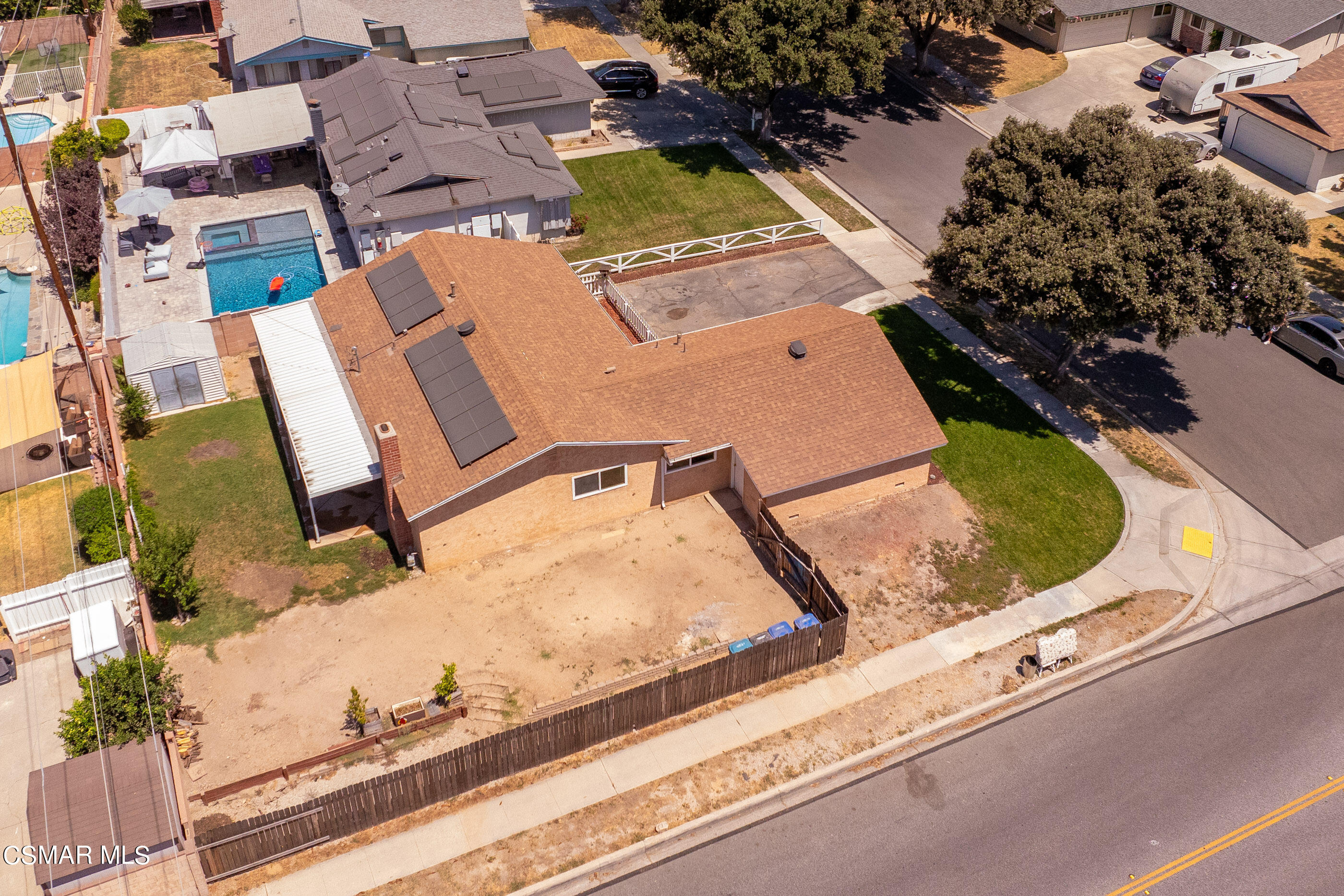 2031 Samson Avenue Simi Valley, CA 93063 - Photo 35 of 38 2031 Samson Ave Simi Valley-38