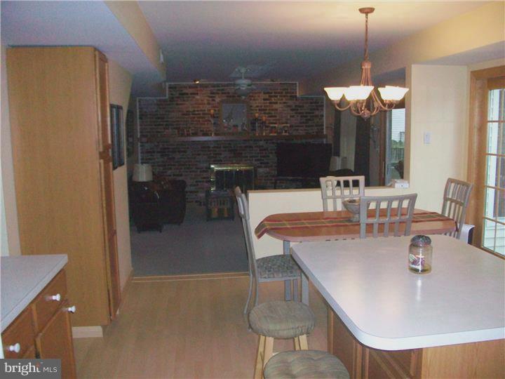 20 Creek Road Sewell, NJ 08080 - Photo 7 of 25 View