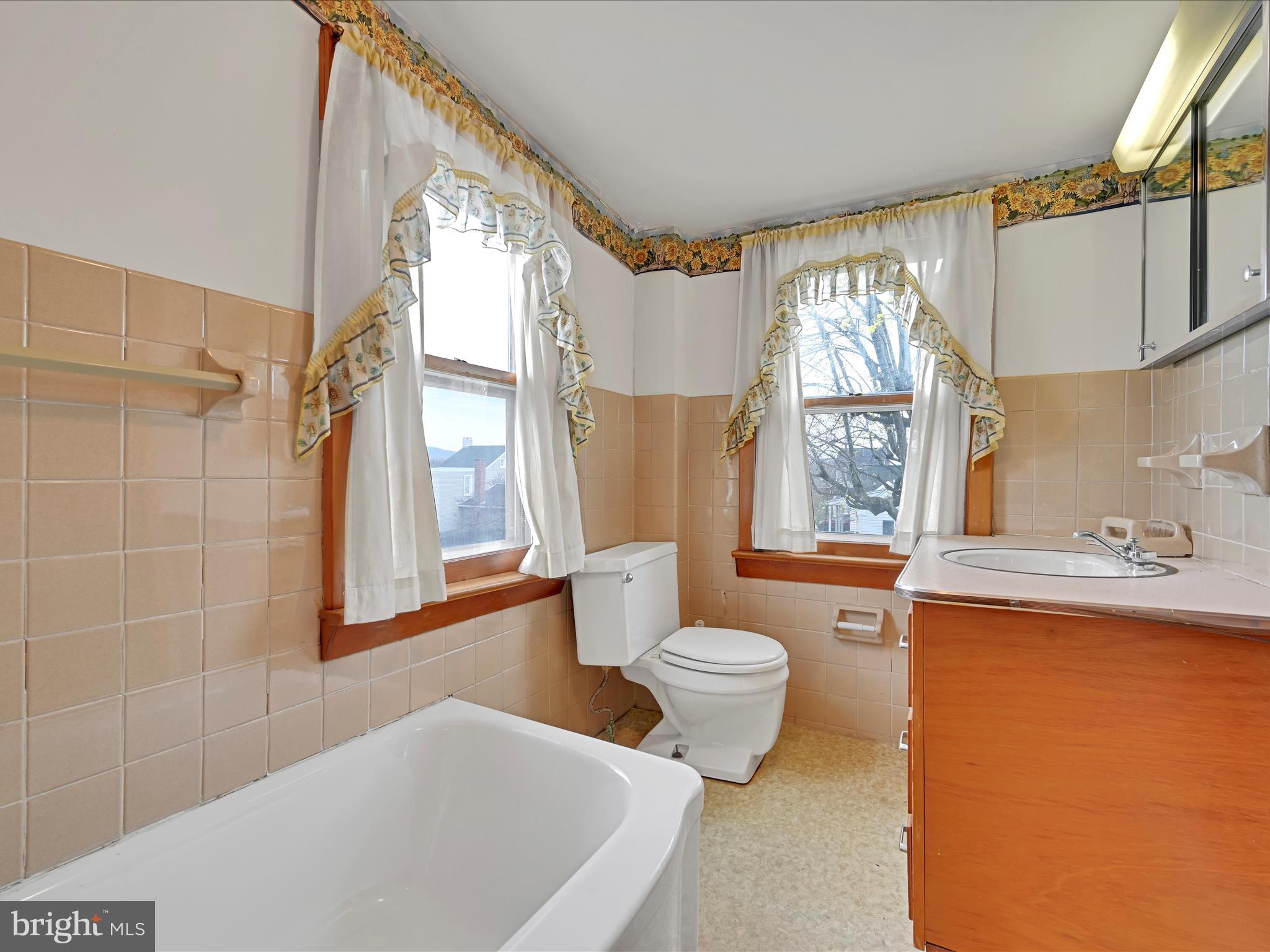 117 Reeser Street Leesport, PA 19533 - Photo 29 of 30 Bathroom