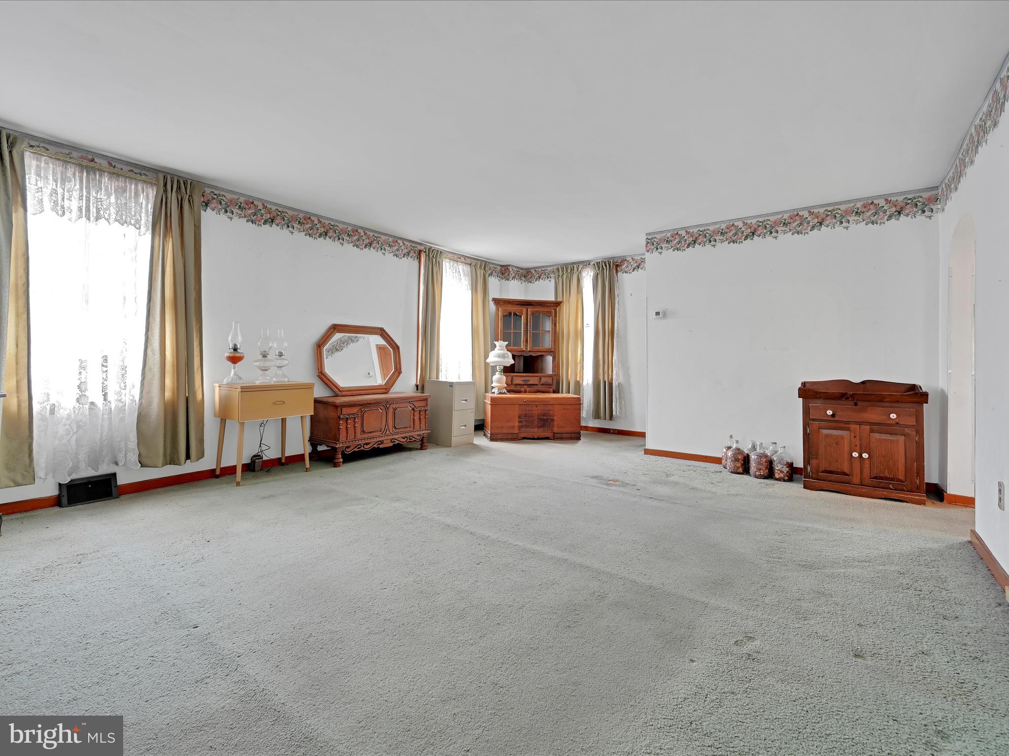 117 Reeser Street Leesport, PA 19533 - Photo 8 of 30 Living Room