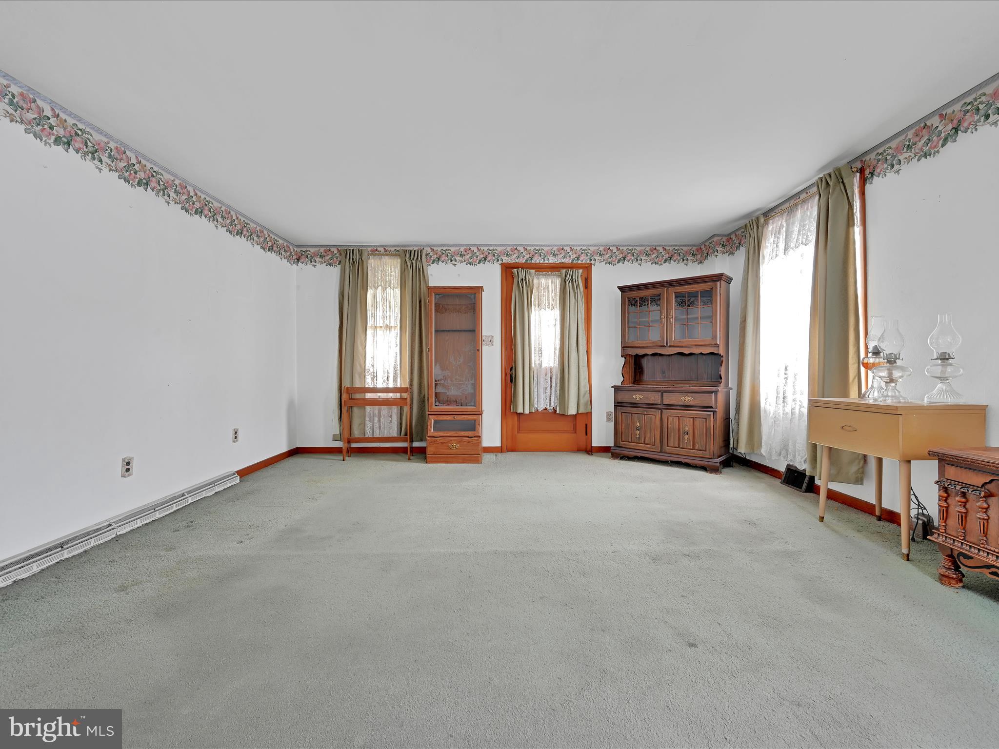 117 Reeser Street Leesport, PA 19533 - Photo 10 of 30 Living Room