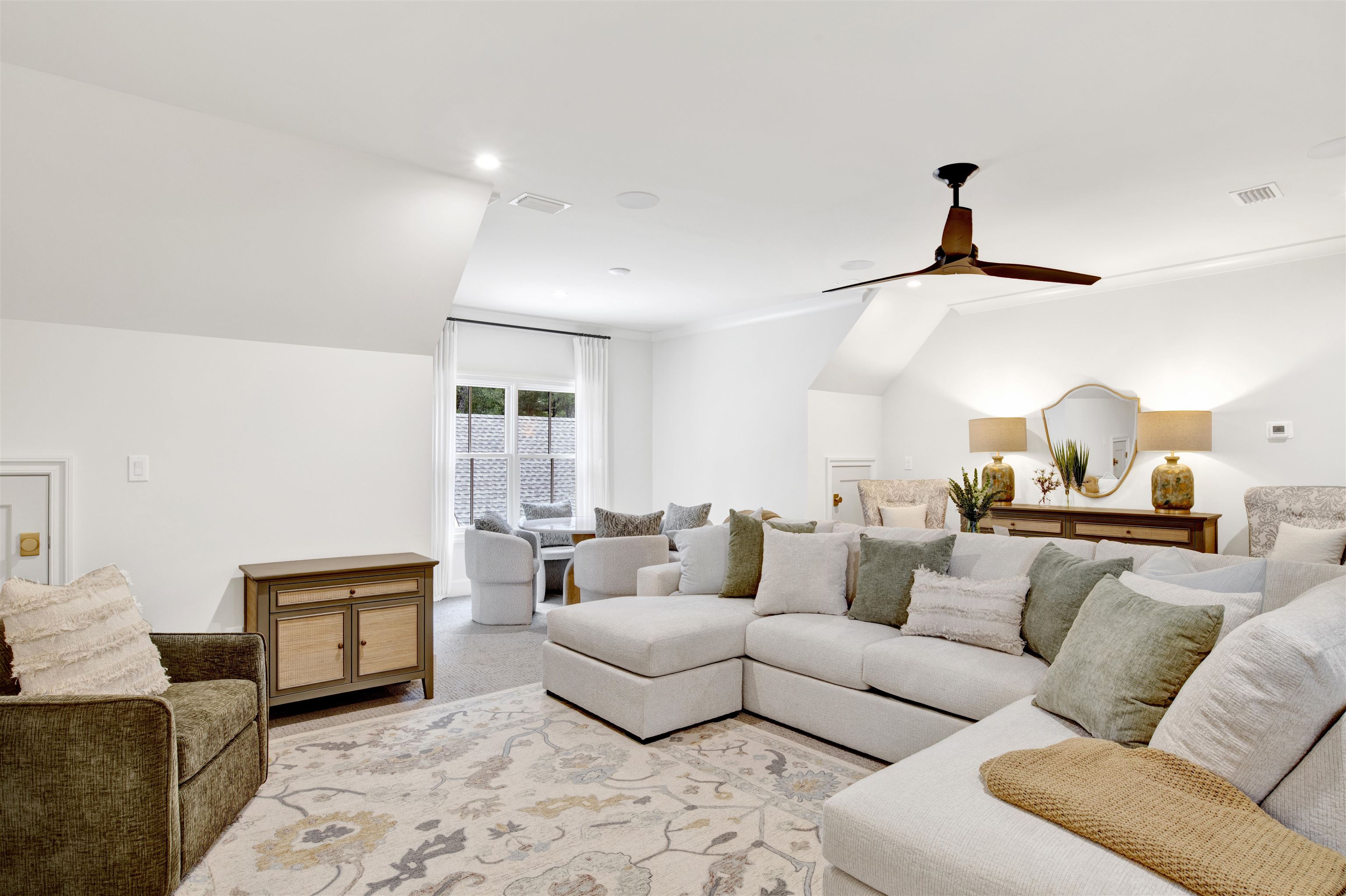 7248 Parker Road Fairhope, AL 36532 - Photo 54 of 55 Living Room