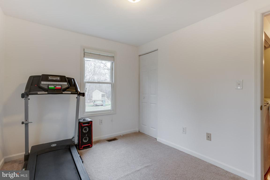 178 Eley Road Fredericksburg, VA 22406 - Photo 22 of 35 Gallery Image 22