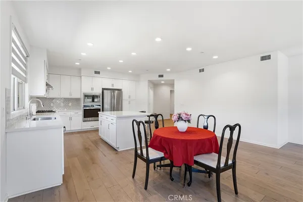 $949,500 | 220 Buena Vida Drive, Unit 308, Brea, CA 92823