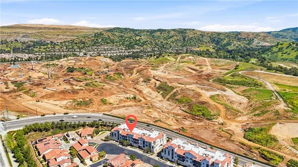 $949,500 | 220 Buena Vida Drive, Unit 308, Brea, CA 92823