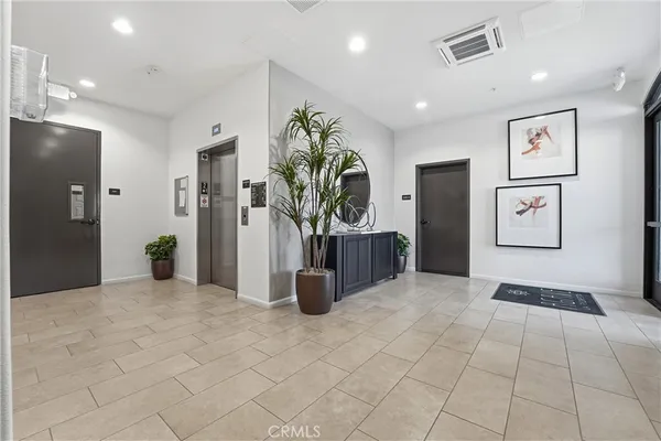 $949,500 | 220 Buena Vida Drive, Unit 308, Brea, CA 92823