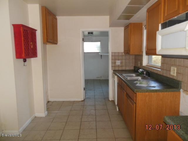 705 Renner Avenue Melbourne, FL 32935 - Photo 11 of 19 DSCN3456