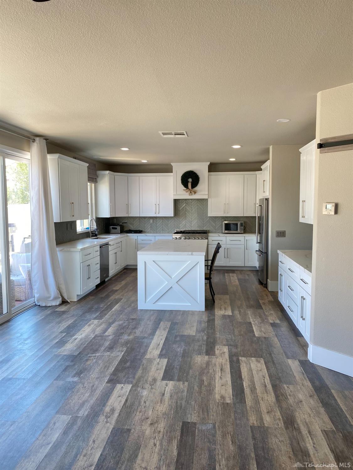 1422 Wild Olive Road Tehachapi, CA 93561 - Photo 5 of 15 Gallery Image 5