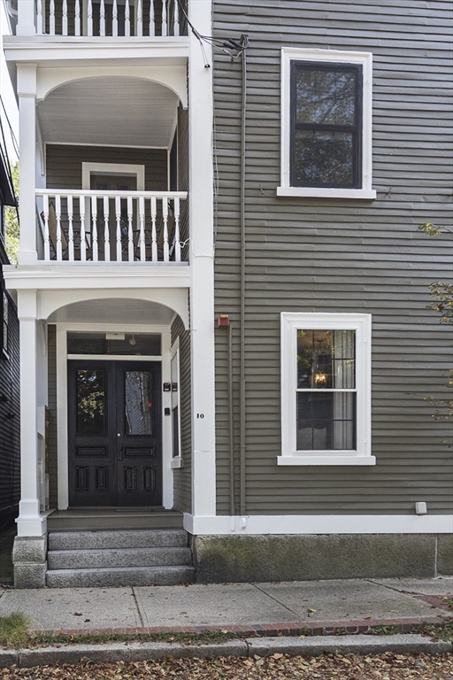 10 Andrew Street, Unit 2A Salem, MA 01970 - Photo 24 of 27 a front view of a house