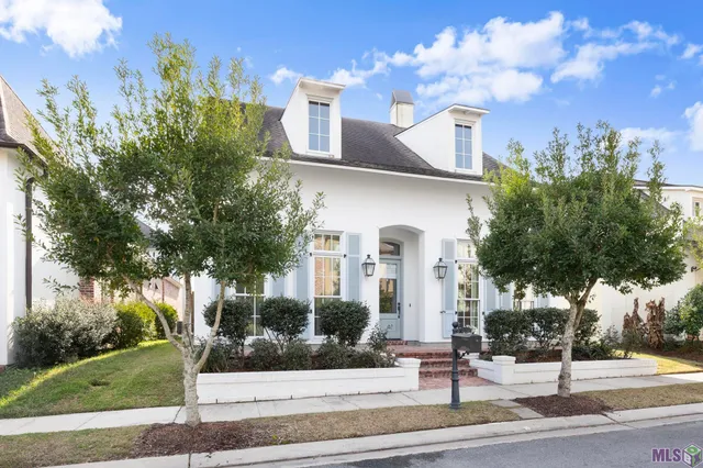 $760,000 | 11520 Ancestor's Drive, Baton Rouge, LA 70810
