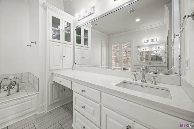 $760,000 | 11520 Ancestor's Drive, Baton Rouge, LA 70810