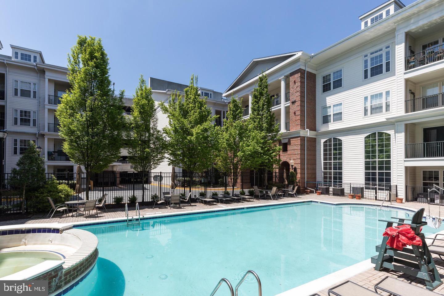 7 Booth Street, Unit 202 Gaithersburg, MD 20878 - Photo 21 of 32