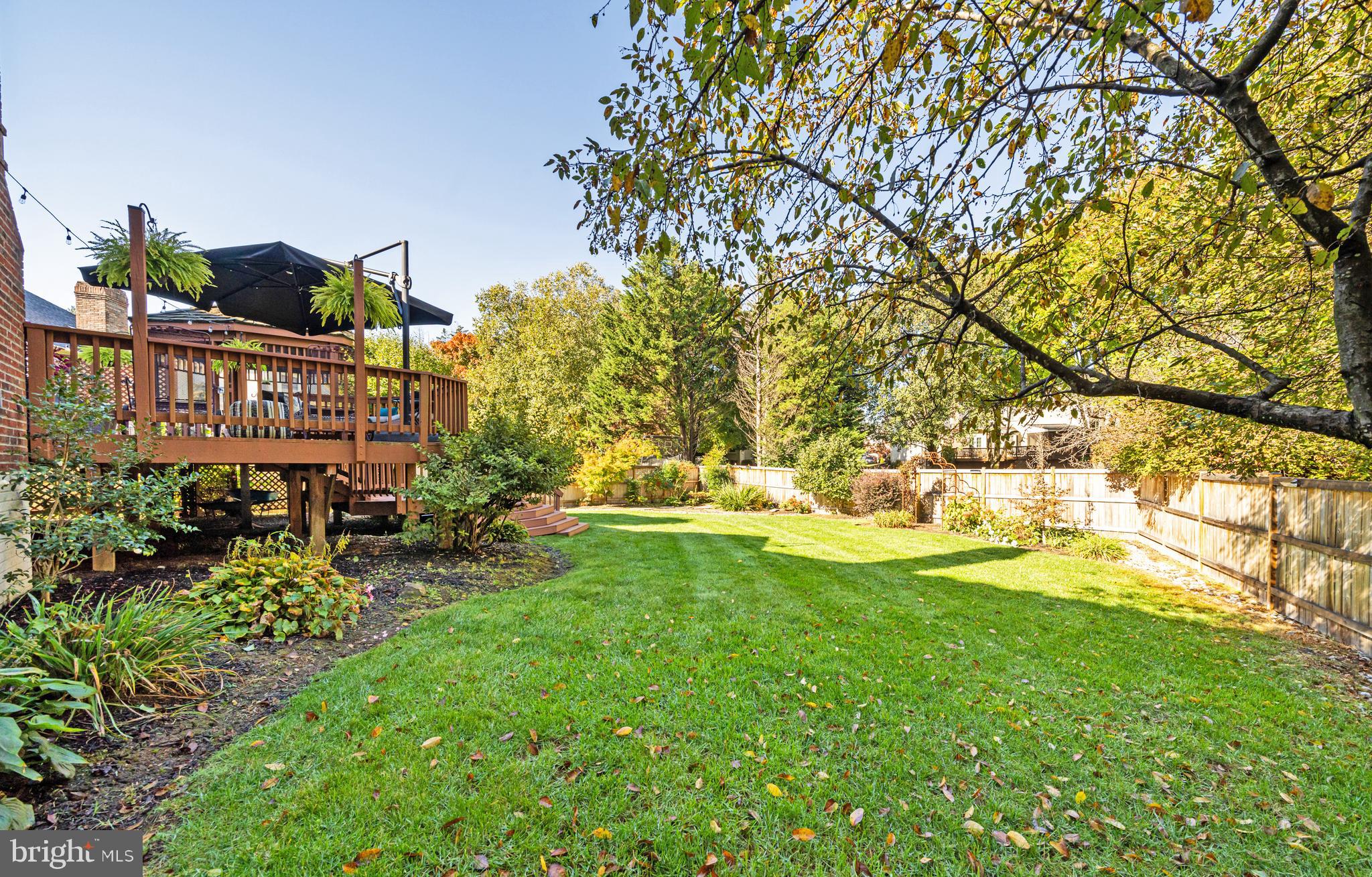 5464 Ashleigh Road Fairfax, VA 22030 - Photo 9 of 85 REAR VIEW, 6' CEDAR PRIVACY FENCE 2021