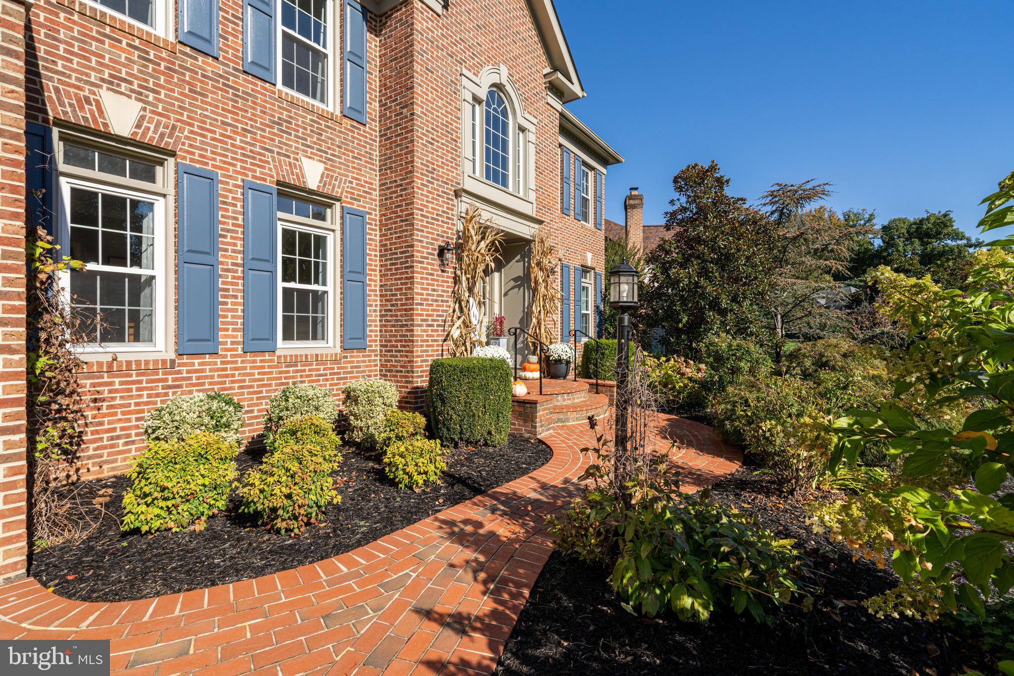 5464 Ashleigh Road Fairfax, VA 22030 - Photo 10 of 85 BRICK WALK & PORCH