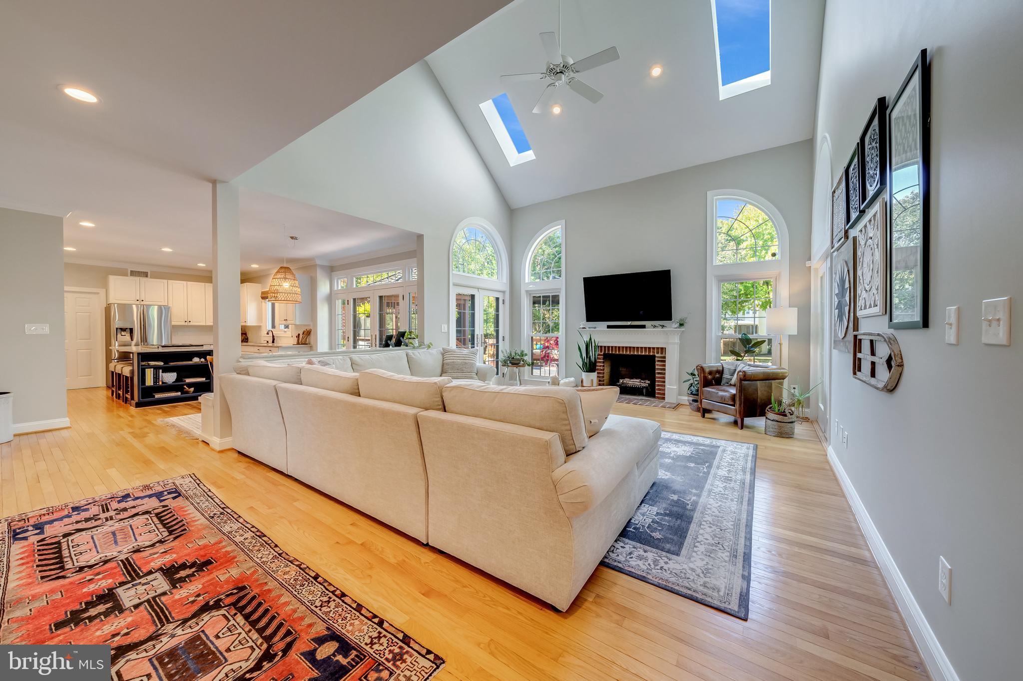 5464 Ashleigh Road Fairfax, VA 22030 - Photo 19 of 85 FAMILY ROOM HAS 18 FT CEILING & SKYLIGHTS
