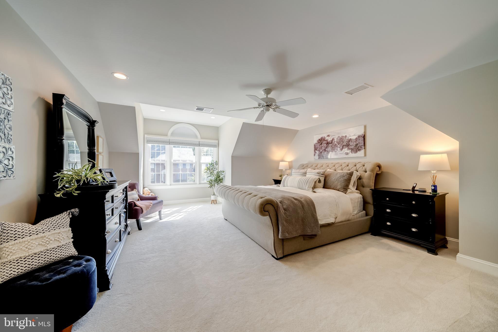 5464 Ashleigh Road Fairfax, VA 22030 - Photo 46 of 85 HUGE PRIMARY SUITE; QUALITY BEDROOM CARPET 4/2021