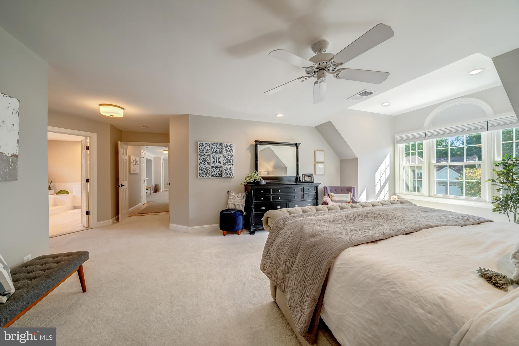 5464 Ashleigh Road Fairfax, VA 22030 - Photo 48 of 85 ANOTHER VEIW OF THE PRIMARY BEDROOM