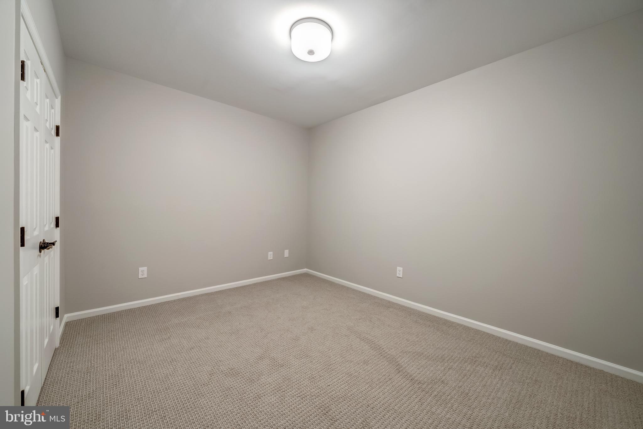 5464 Ashleigh Road Fairfax, VA 22030 - Photo 64 of 85 LOWER DEN/GUEST ROOM