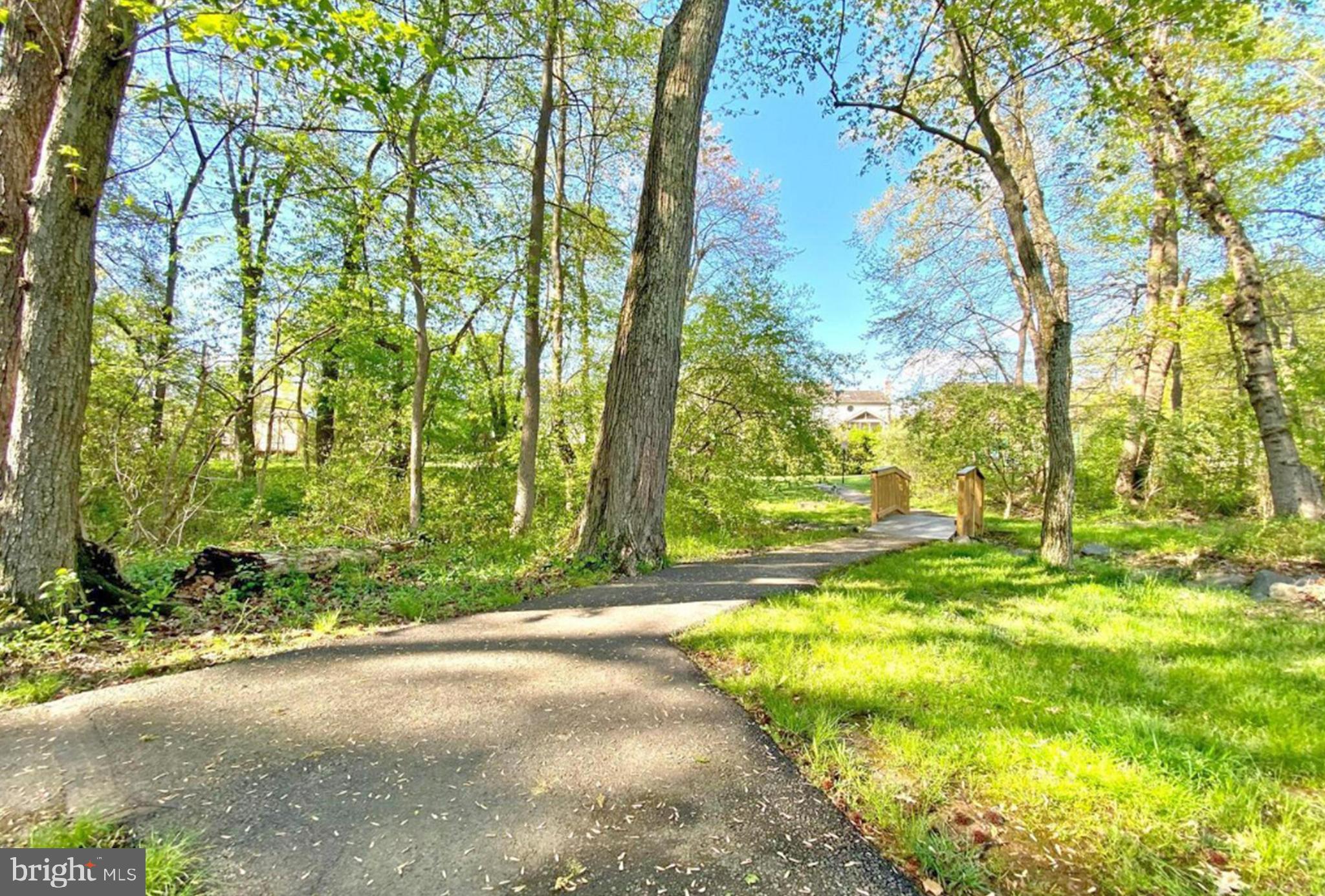 5464 Ashleigh Road Fairfax, VA 22030 - Photo 81 of 85 8 MILES OF COMMUNITY PATHS, TRAILS & SIDEWALKS