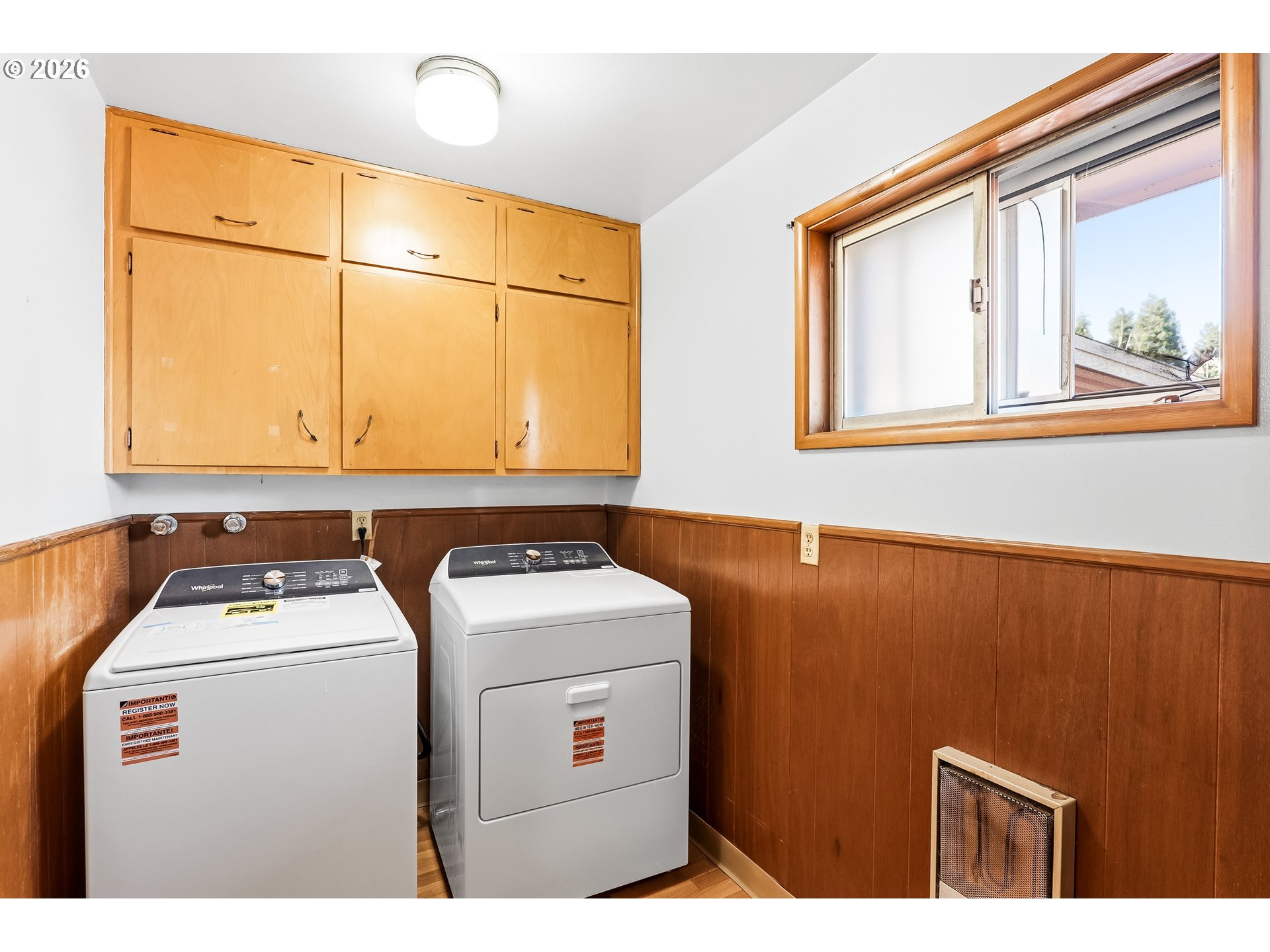 700 Northeast Donelson Road Hillsboro, OR 97124 - Photo 11 of 25 Laundry