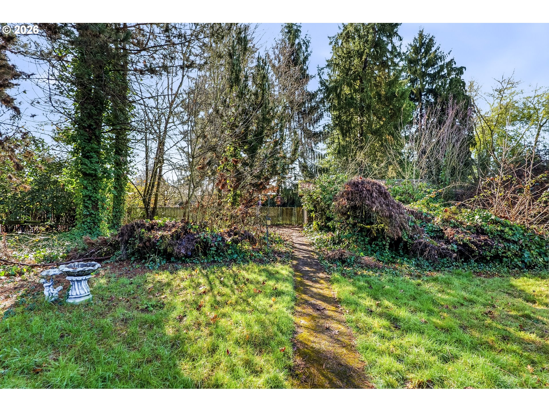 700 Northeast Donelson Road Hillsboro, OR 97124 - Photo 19 of 25 Backyard
