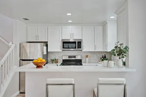 $1,180,000 | 773 Bryn Mawr Court, Unit 51, Mountain View, CA 94043