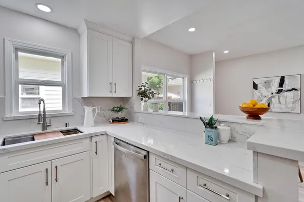 $1,180,000 | 773 Bryn Mawr Court, Unit 51, Mountain View, CA 94043