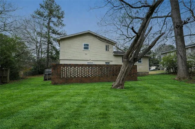 $1,525 | 10883 Thrasher Road, Hampton, GA 30228