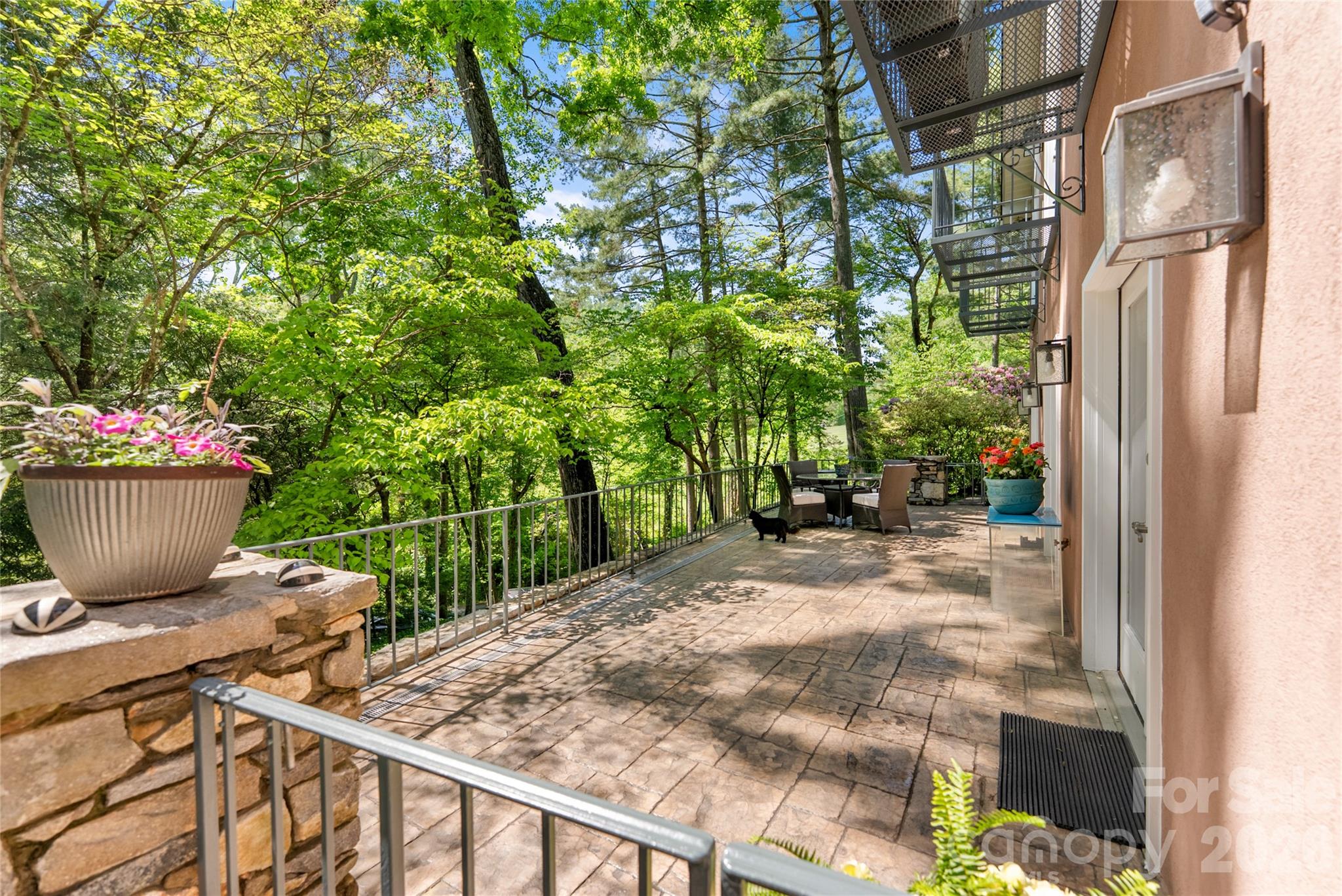 200 Robinhood Road Asheville, NC 28804 - Photo 37 of 48