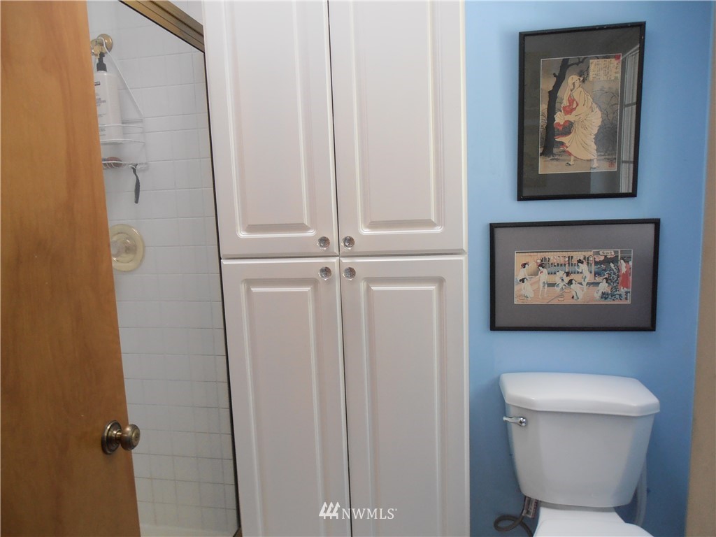 313 Jorgensen Road Onalaska, WA 98570 - Photo 14 of 24 Gallery Image 14