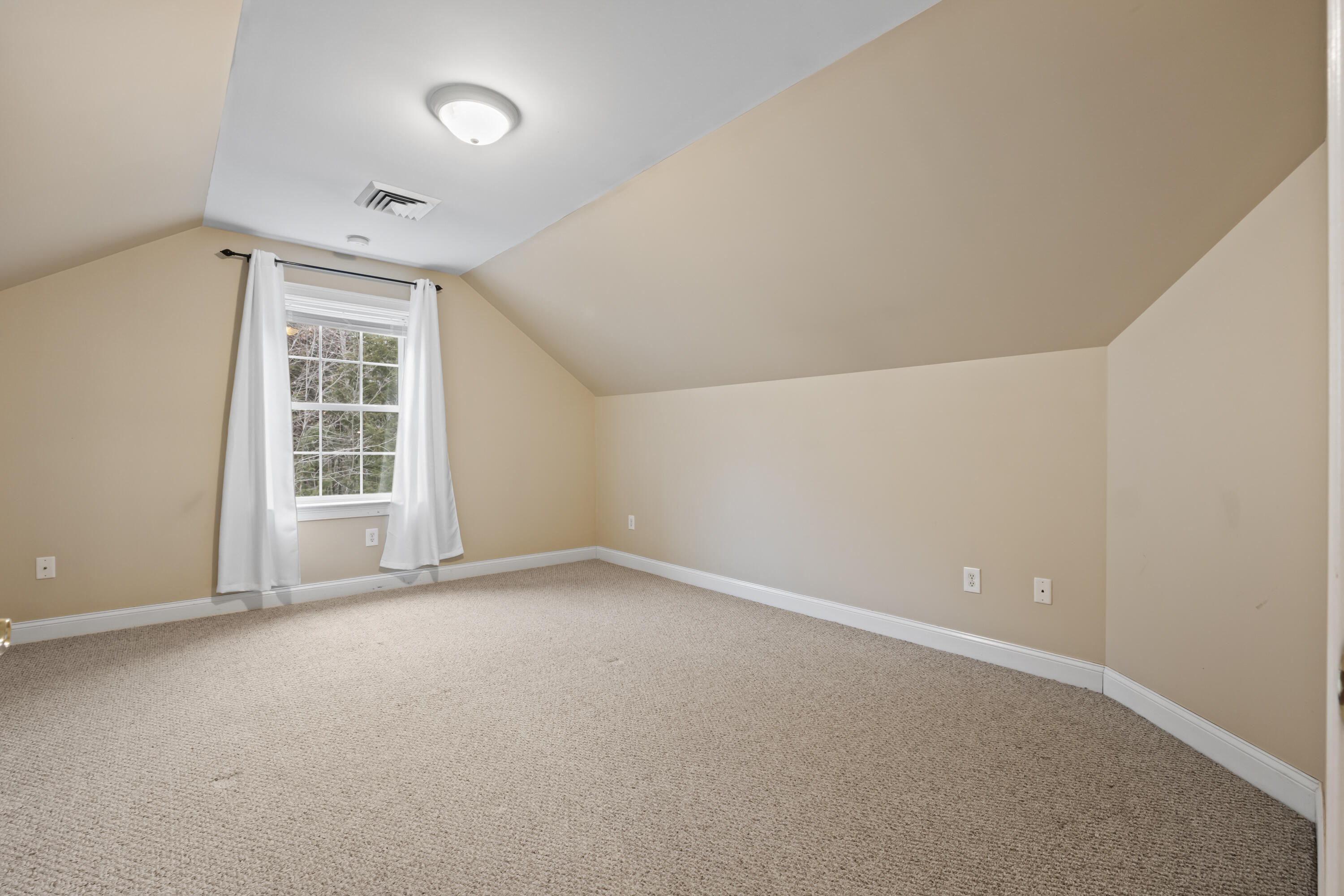 119 Hearthside Road Standish, ME 04084 - Photo 46 of 67 45 br3