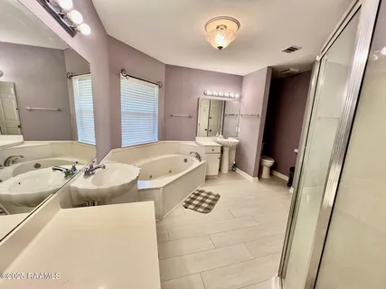 $215,000 | 102 Gold Medal Drive, Lafayette, LA 70506