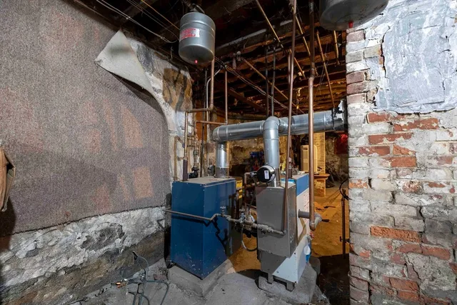 $669,000 | 111 Hillman Street, New Bedford, MA 02740