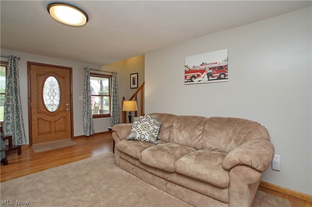 38744 Bell Road Willoughby, OH 44094 - Photo 5 of 35 Gallery Image 5