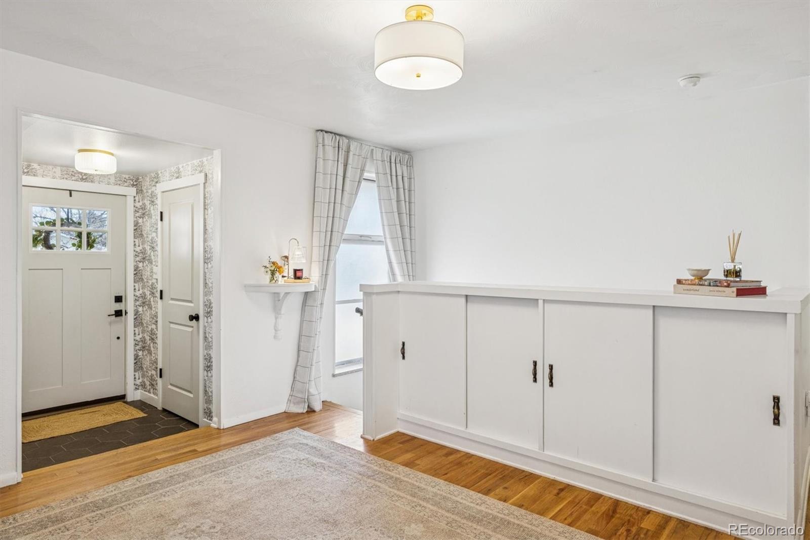 5929 South Steele Street Centennial, CO 80121 - Photo 11 of 49