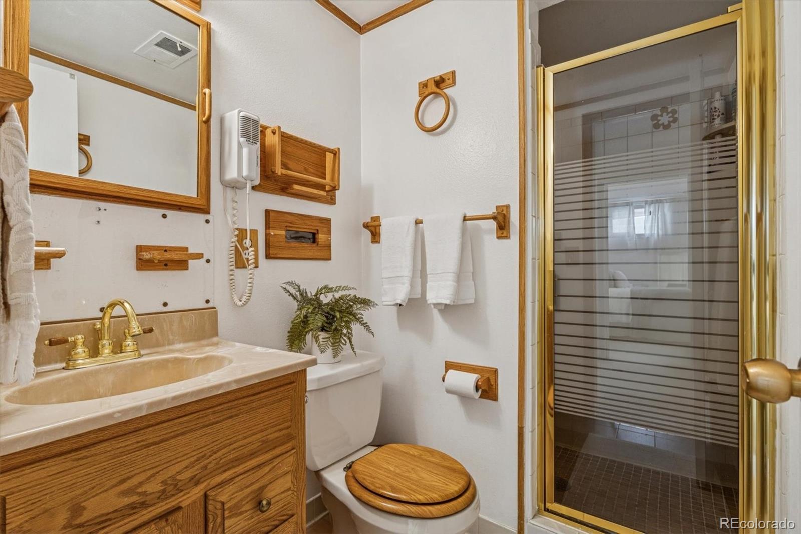 5929 South Steele Street Centennial, CO 80121 - Photo 33 of 49