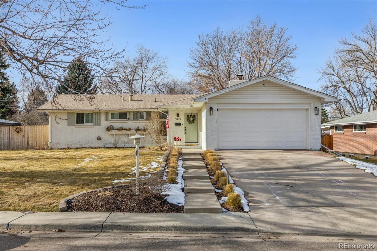 5929 South Steele Street Centennial, CO 80121 - Photo 4 of 49