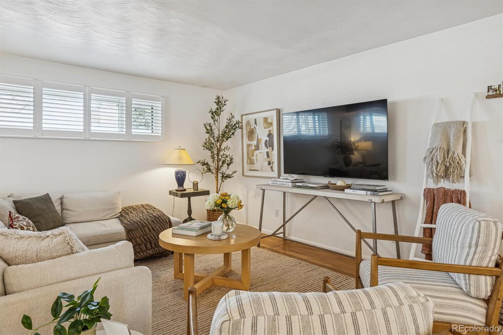 5929 South Steele Street Centennial, CO 80121 - Photo 8 of 49