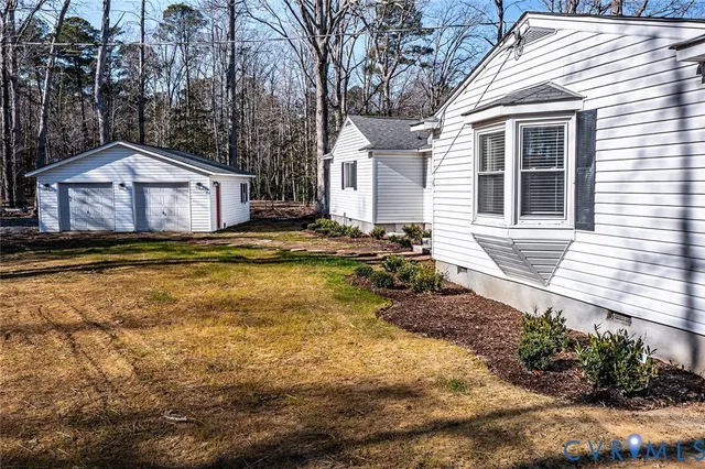 $797,900 | 76 Otter Drive, Lancaster, VA 22503