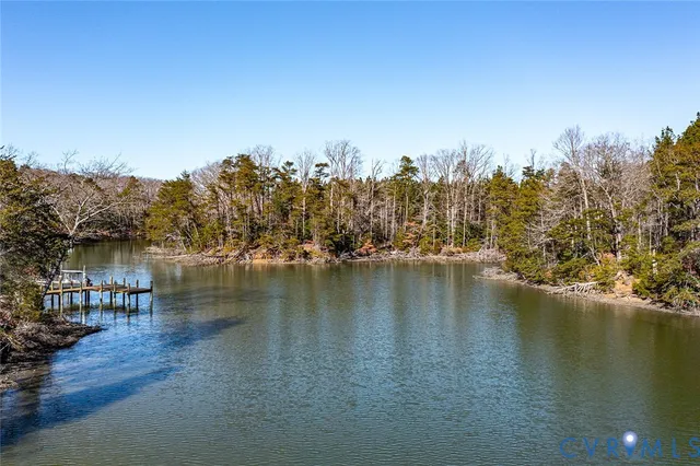 $797,900 | 76 Otter Drive, Lancaster, VA 22503