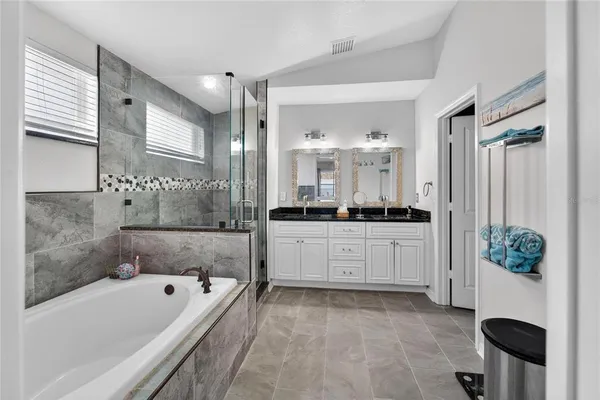 $525,000 | 15433 Osprey Glen Drive, Lithia, FL 33547