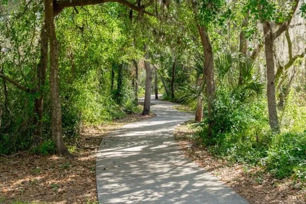 $525,000 | 15433 Osprey Glen Drive, Lithia, FL 33547