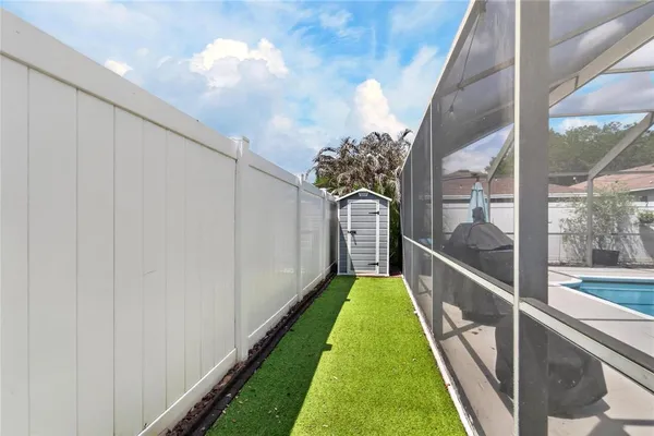 $525,000 | 15433 Osprey Glen Drive, Lithia, FL 33547