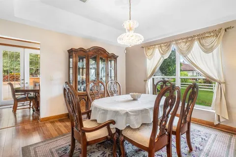 $1,325,000 | 5811 Northwest 80th Terrace, Parkland, FL 33067